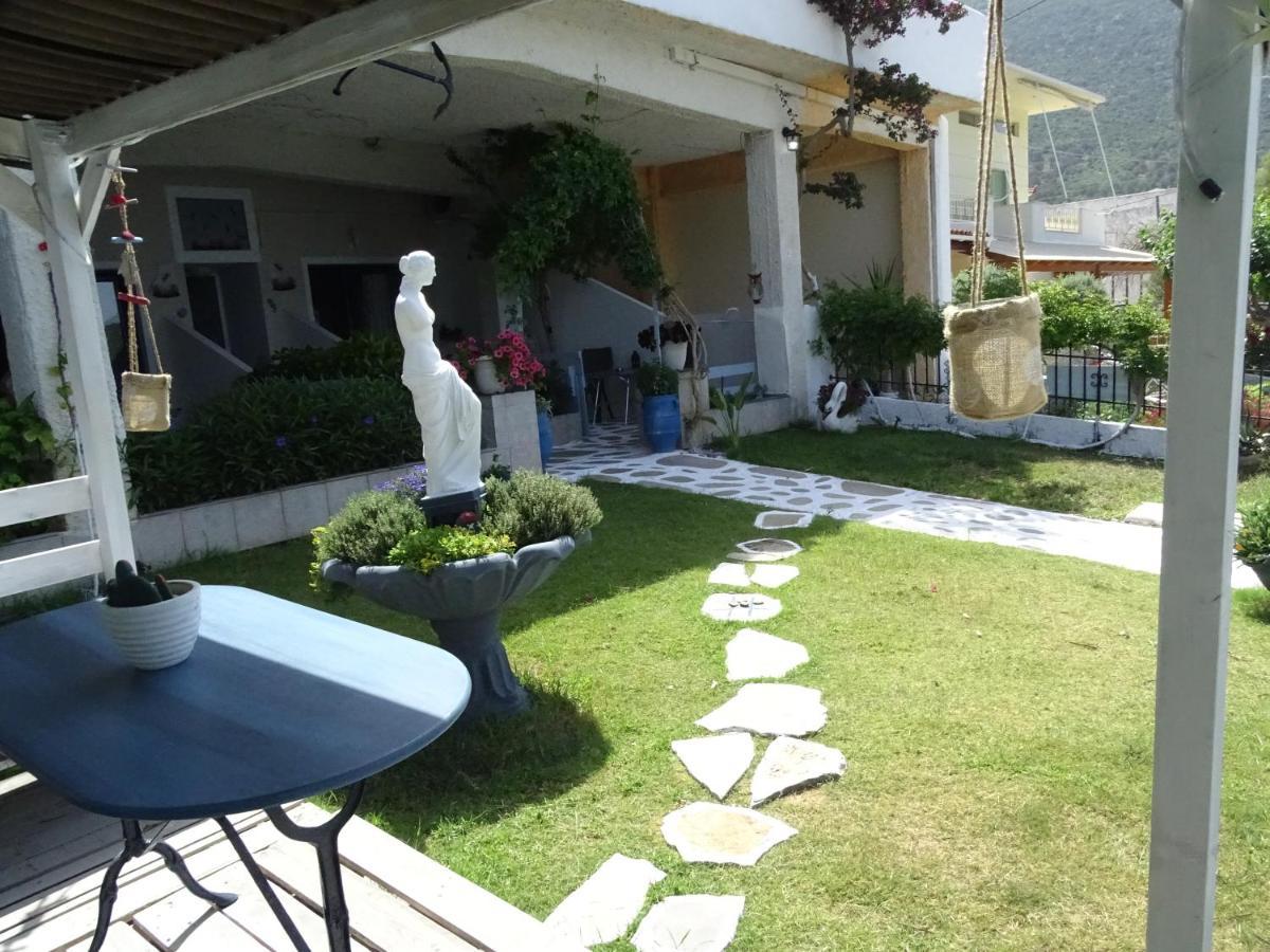 Blue Dreams Guest House Almiropótamos Екстериор снимка