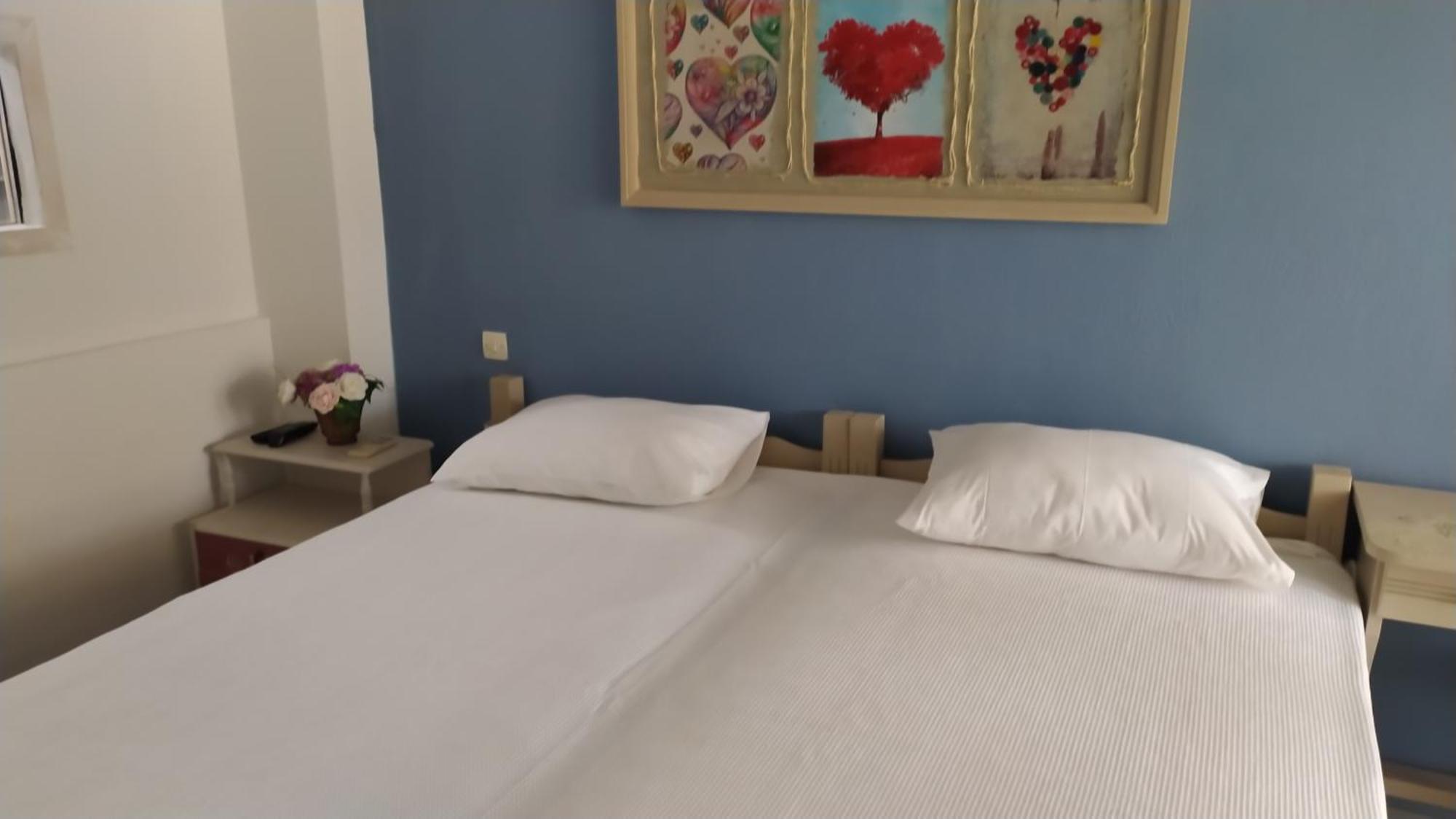 Blue Dreams Guest House Almiropótamos Стая снимка