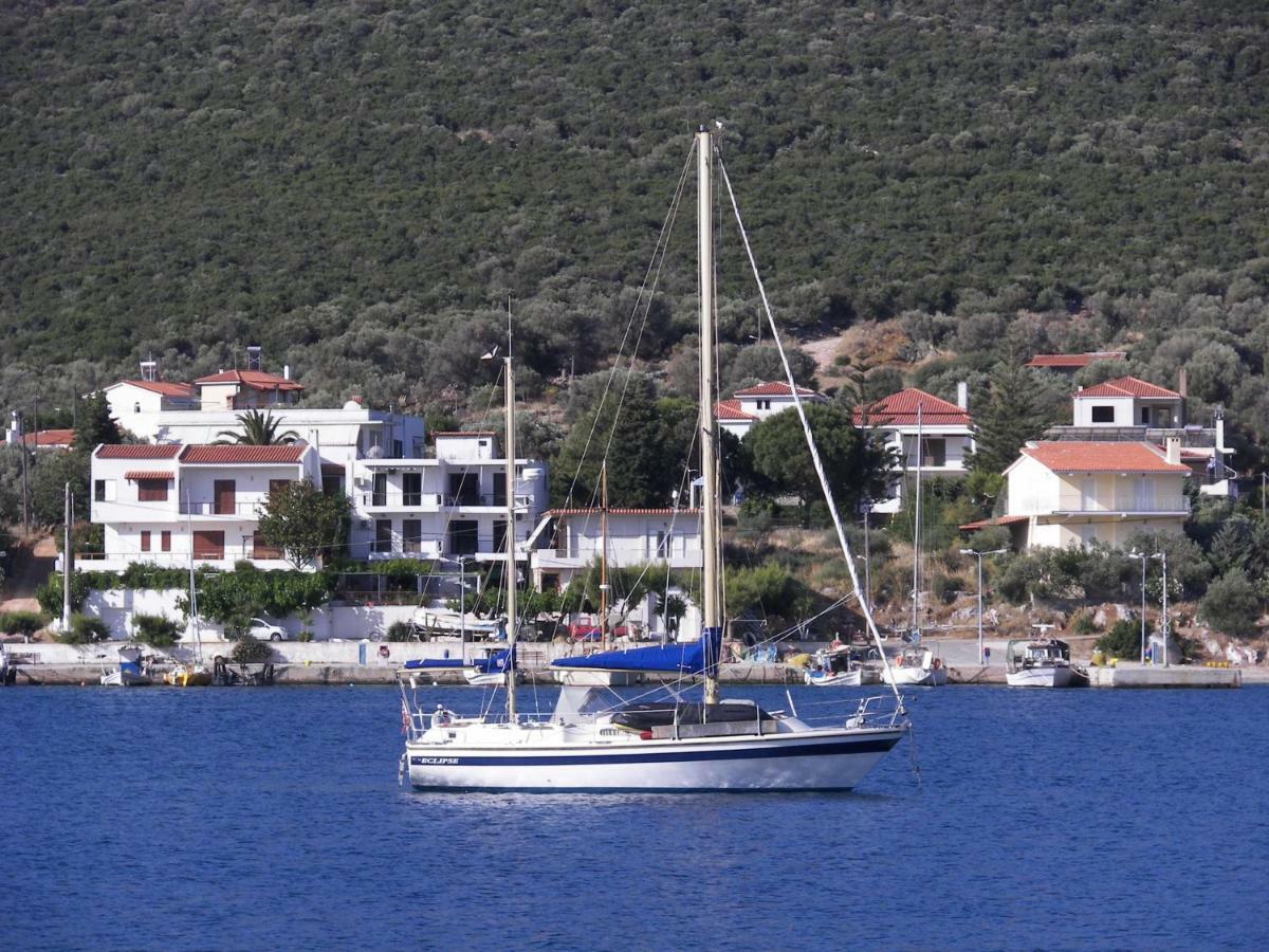 Blue Dreams Guest House Almiropótamos Екстериор снимка